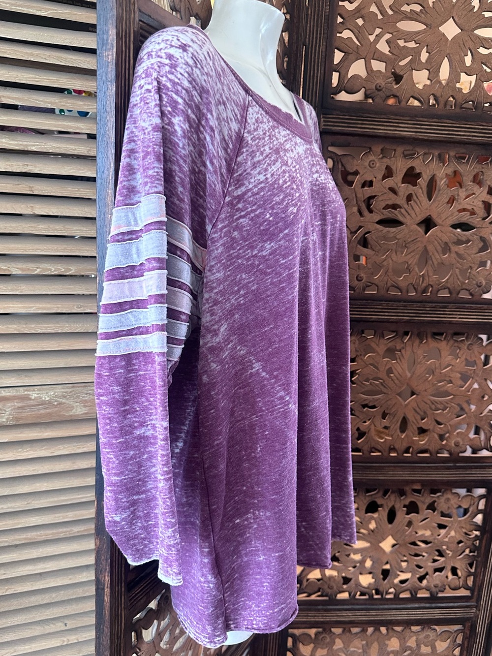 no comment Ny La Purple Long Sleeved Pull On Varsity Style Tee / T Shirt Top. - Picture 4 of 8